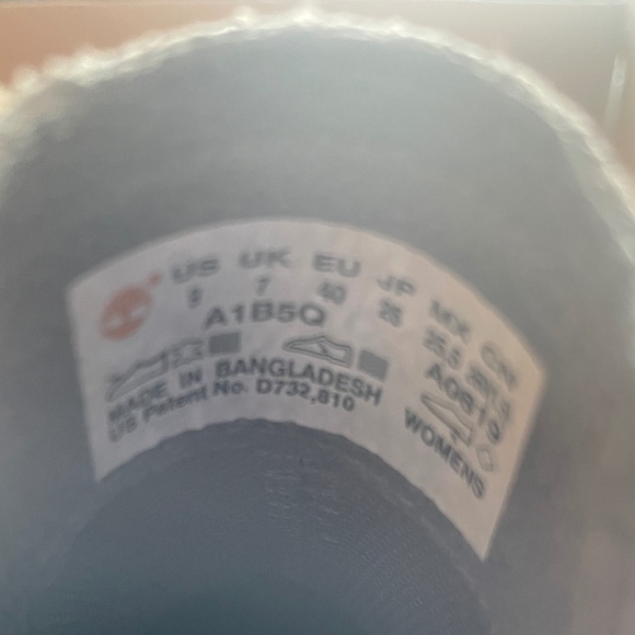 Brand New Timberland Women’s Lakeville Double Gore Chelsea Boot - Picture 8 of 13